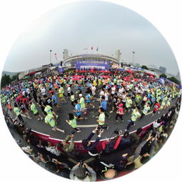 2014杭州马拉松 最美赛道上有你有我